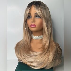 Blonde layered wig
